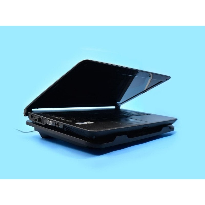 Base para Notebook con Cooler hasta 17" con LEDs NSCN83